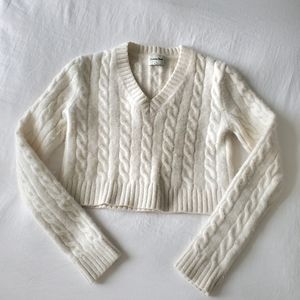 Aritzia | Cropped V-neck Sweatshirt